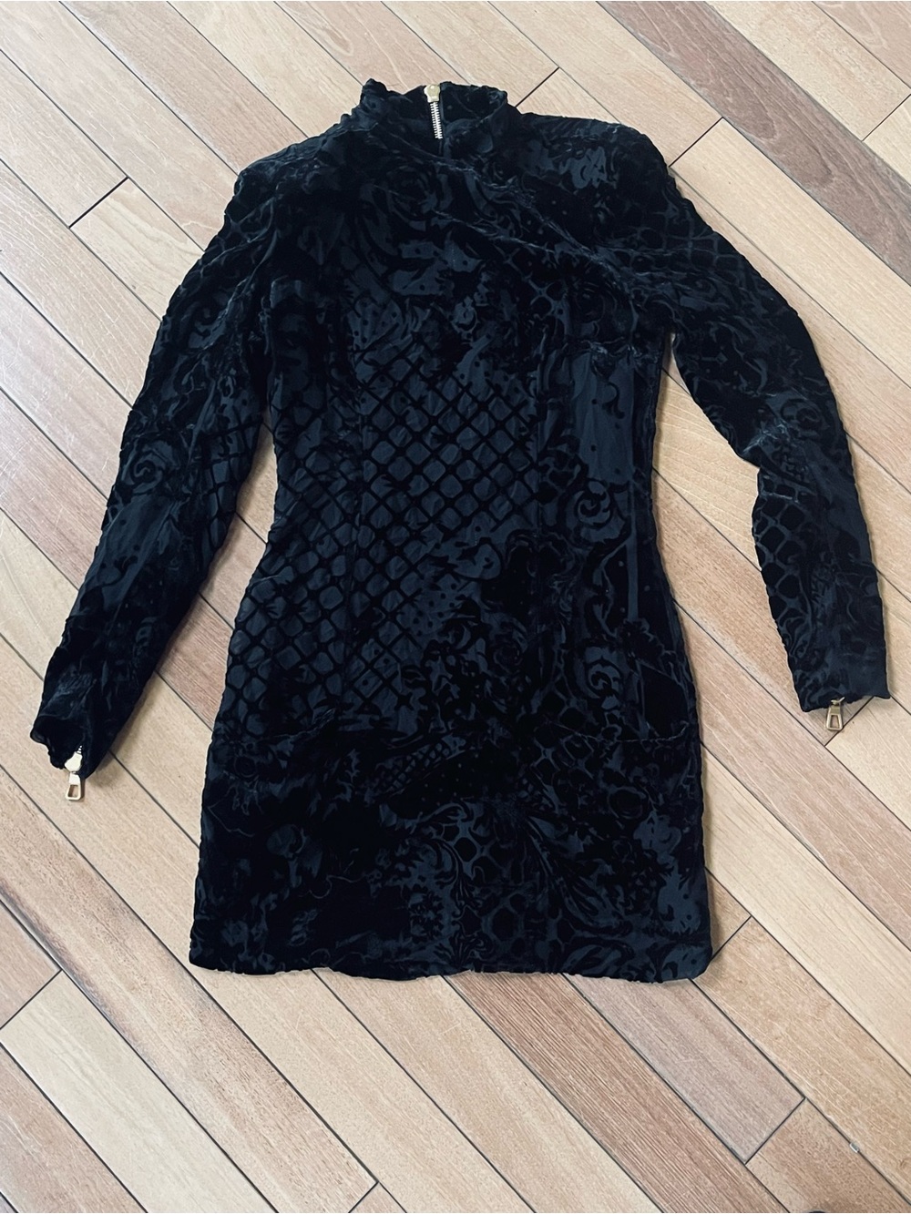 Balmain x H&M Black Velvet Burnout Silk Blend Mini Dress US 6 Designer - Picture 6 of 16